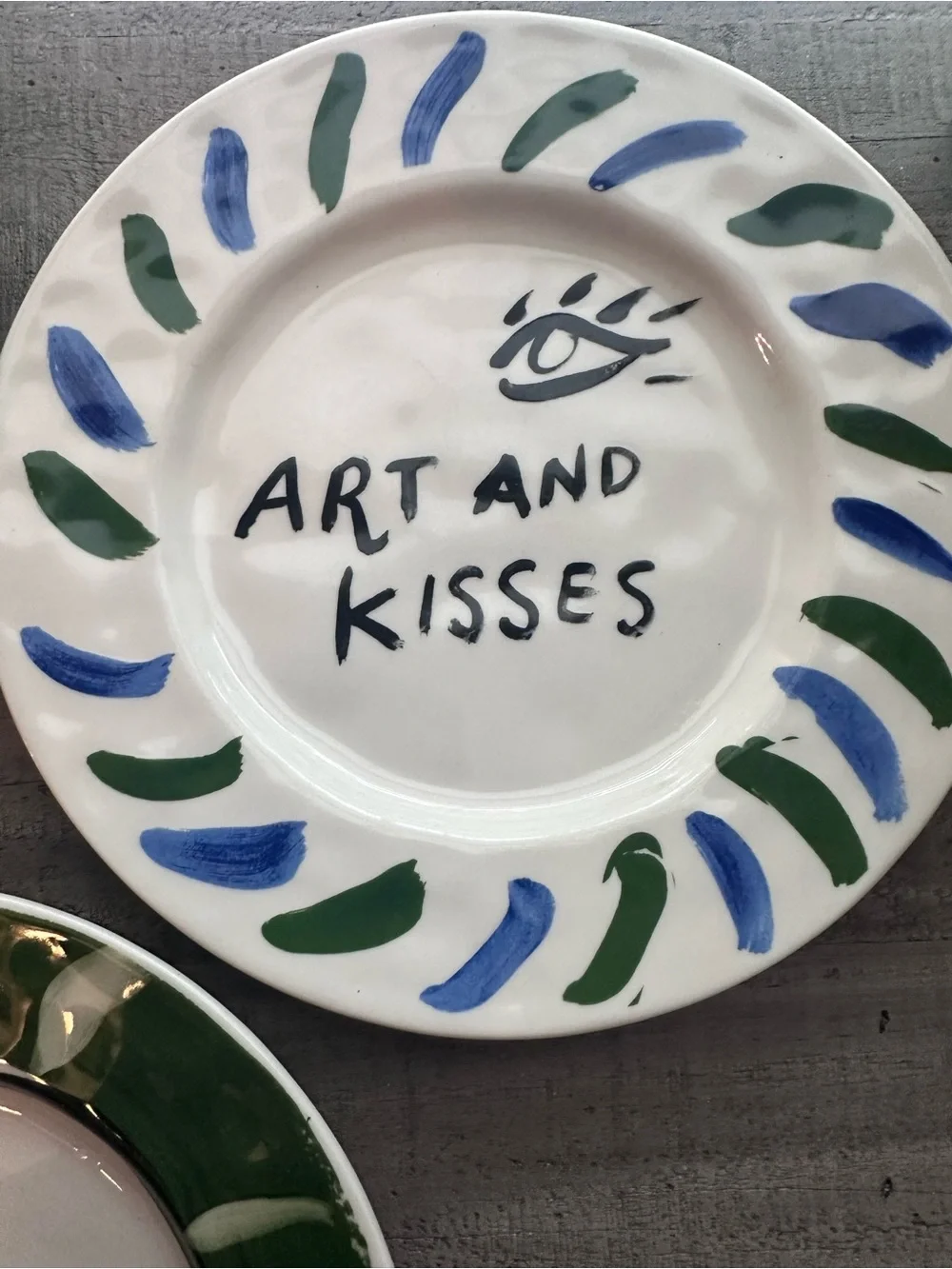 3 Anthropologie Hotel Magique Green Heart Apple Art Kisses Lamour Salad 8.5”